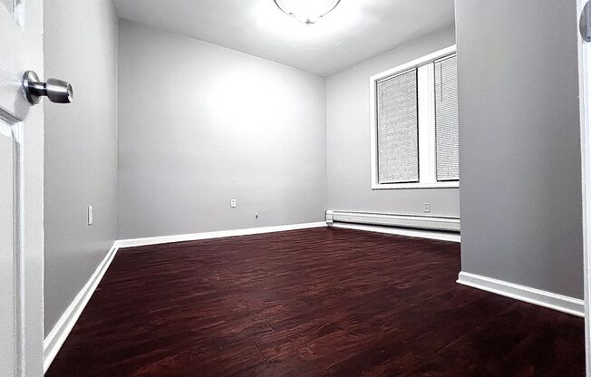 1704 John F. Kennedy Blvd