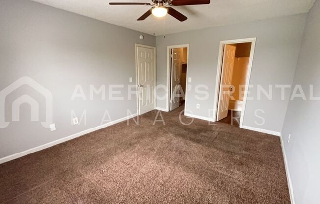 2 beds, 2 baths, $895, Unit Unit B