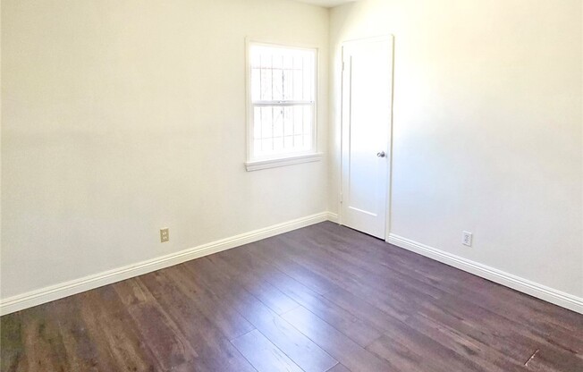 1 bed, 1 bath, 600 sqft, $1,595