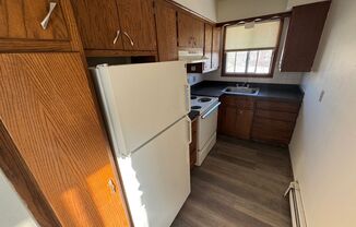 2 beds, 1 bath, $1,125, Unit 5613 Unit 3