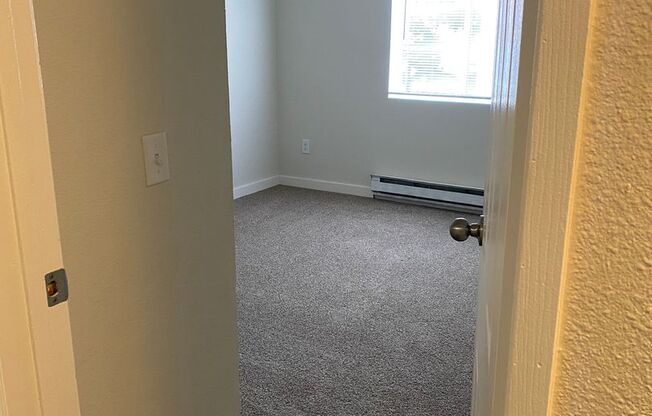 1 bed, 1 bath, $1,580, Unit 403