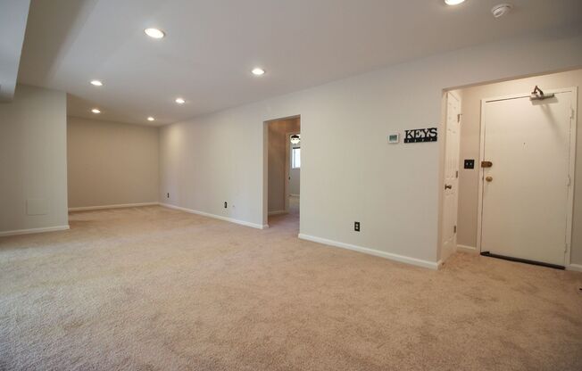 spacious 2BR/1BA condo