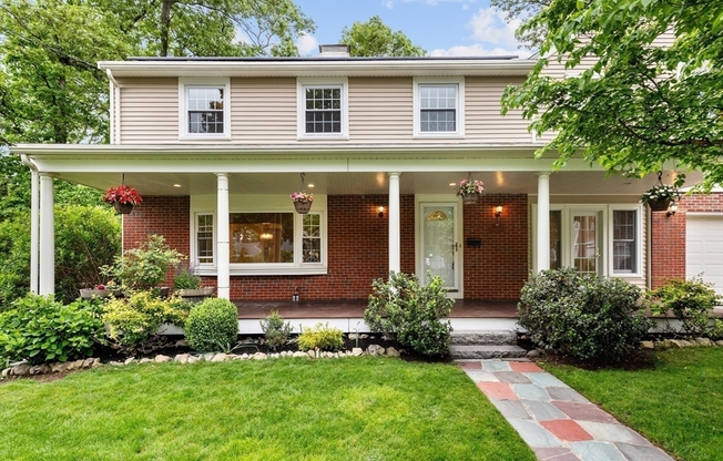 37 OLDHAM RD