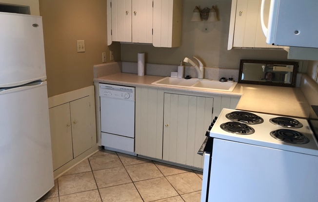 2 beds, 1 bath, $1,250