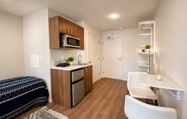 Studio, 1 bath, 178 sqft, $999, Unit 306-MFTE