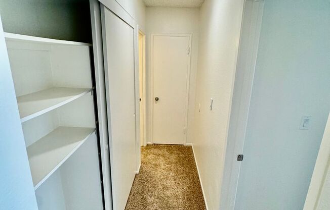 1 bed, 1 bath, 700 sqft, $2,000, Unit 426