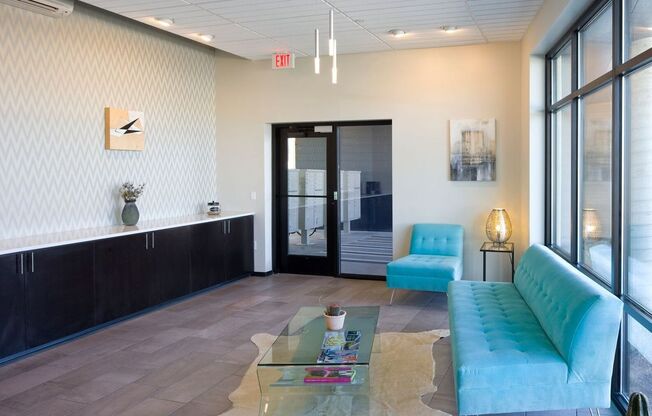 Studio, 1 bath, 581 sqft, $1,400, Unit 111