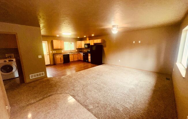 6385 W Hollywood Road - NC