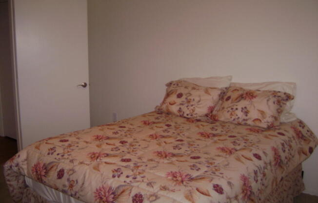 1 bed, 1 bath, $1,195, Unit Unit 135