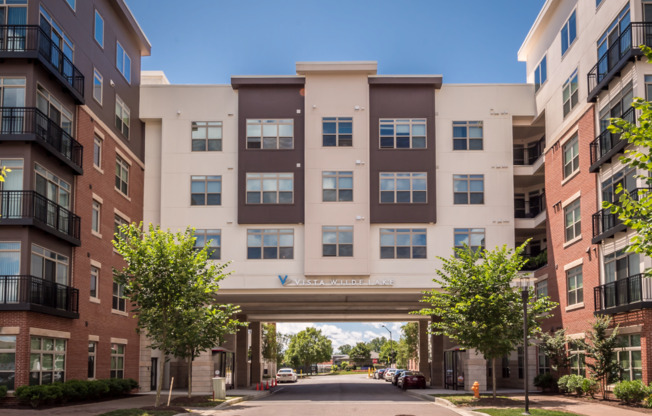 2 beds, 2 baths, 1,132 sqft, $2,467, Unit B-143