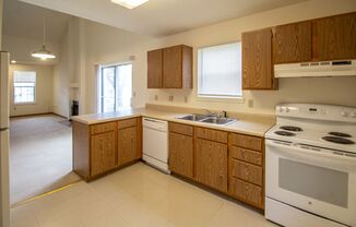 2 beds, 2 baths, $1,200, Unit 4005 Danbury Ct. - Apt B