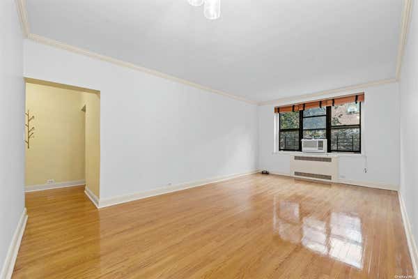 1 bed, 1 bath, $2,500, Unit 3B