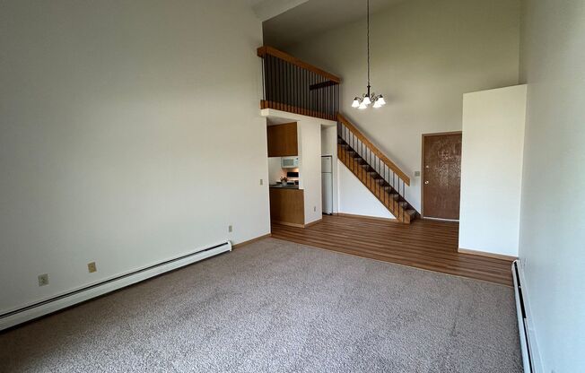 1 bed, 1 bath, 930 sqft, $855, Unit 2581-320