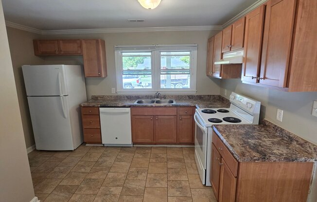 1311 SHANNONHOUSE DR