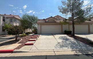 Sunny 2-Bed, 2-Bath in gated community!