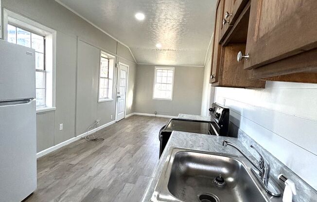 2 Bedroom and 1 Bath Home in Jacksonville