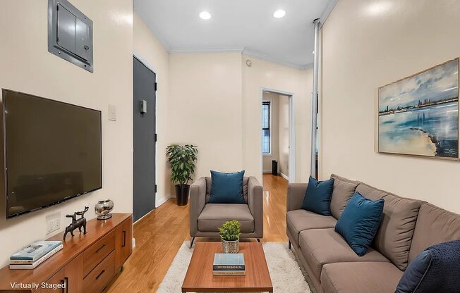 541 W 158 ST