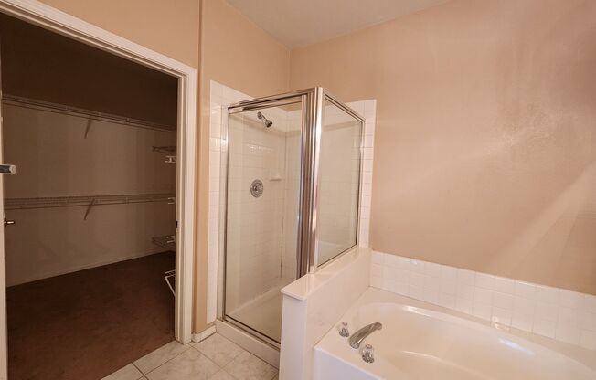 2 beds, 2 baths, $1,450, Unit # 1612
