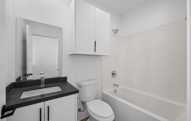 1 bed, 1.5 baths, 557 sqft, $2,495, Unit Unit 28