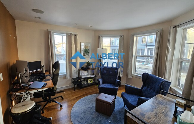 95 ROBEY ST