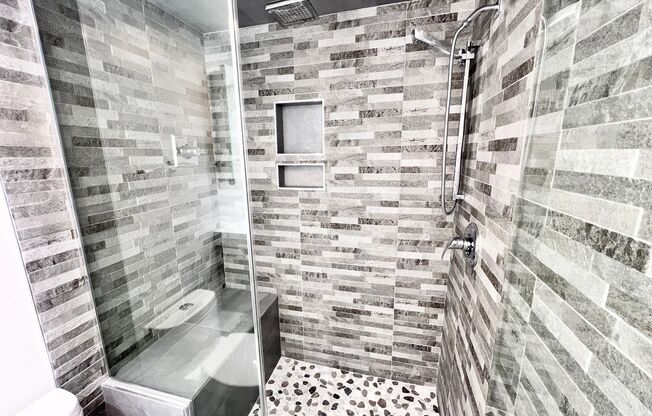 2 beds, 2 baths, $1,500, Unit # 1074