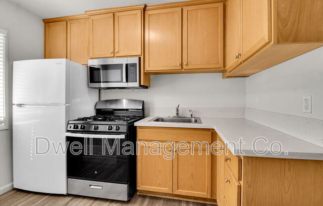 4915 GUAVA AVE