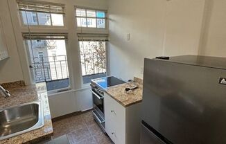 1 bed, 1 bath, $3,095, Unit 23