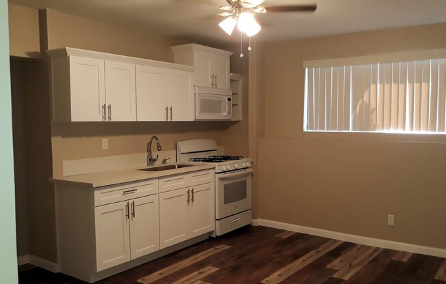 Studio, 1 bath, $1,695, Unit 322-7