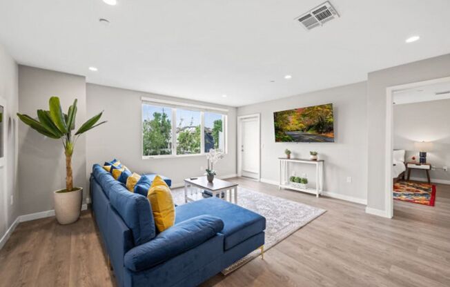 2 beds, 2 baths, 950 sqft, $3,995, Unit 306