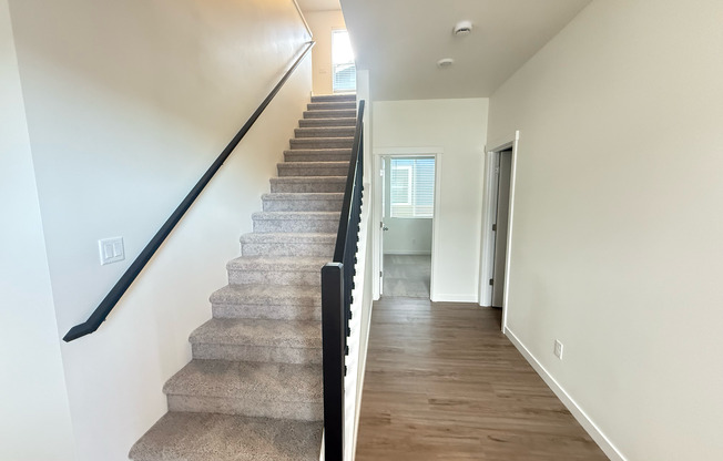 Beautiful 5 Bedroom House in Covington