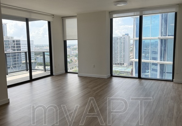 513 N MIAMI AVE