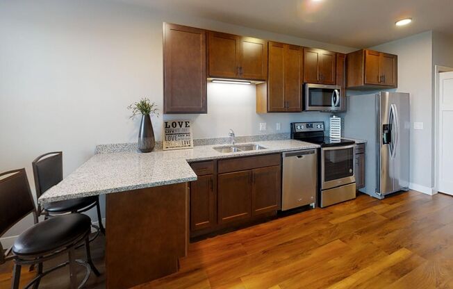 Studio, 1 bath, 551 sqft, $1,205, Unit 210