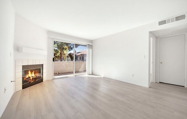 1 bed, 1 bath, $1,200, Unit # 204