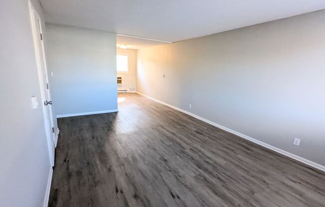 2 beds, 1 bath, $1,200, Unit Apt. 134