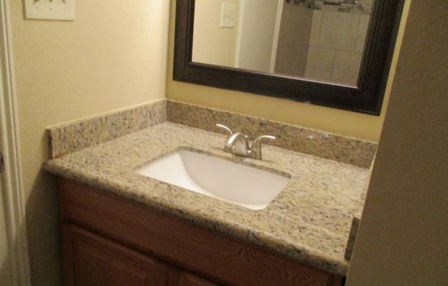 3 beds, 2.5 baths, $1,750