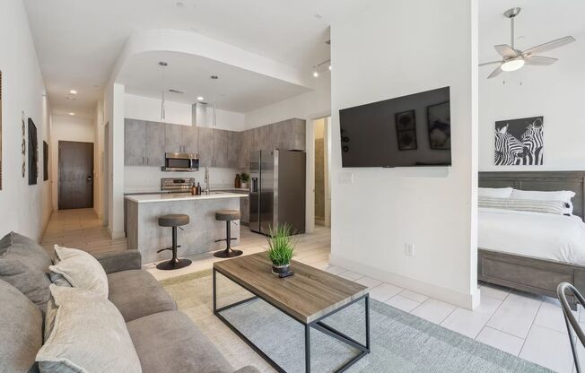 1 bed, 2 baths, $1,799, Unit 314