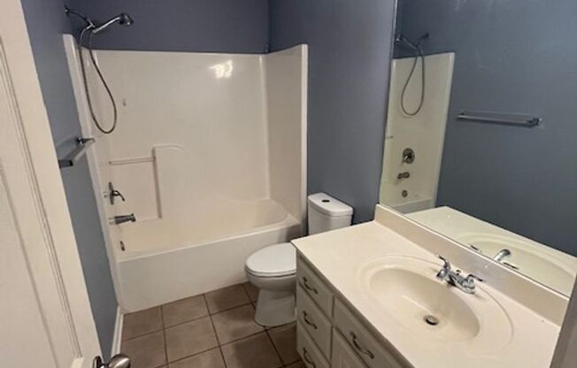 3 beds, 2 baths, $1,500