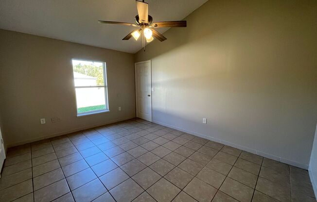 3 beds, 2 baths, $1,750