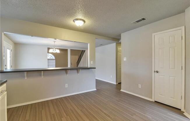 4 beds, 3 baths, 2,056 sqft, $2,795