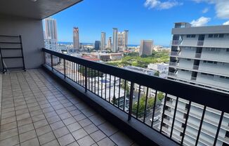A/C. Ocean/City view. Covered Lanai. Swimming Pool. (RRLLC)