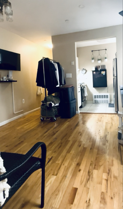 521 W 135 ST