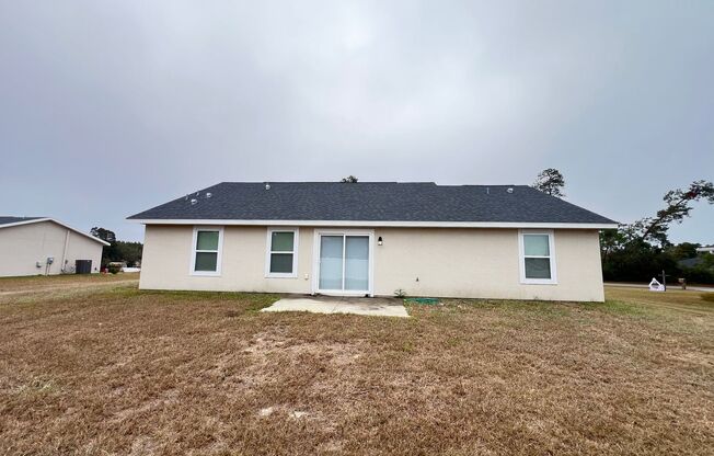 3 beds, 2 baths, $1,545