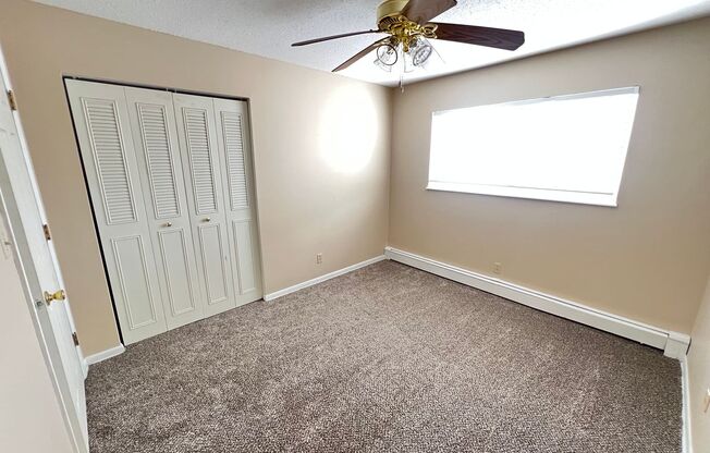2 beds, 1 bath, 900 sqft, $940, Unit 58