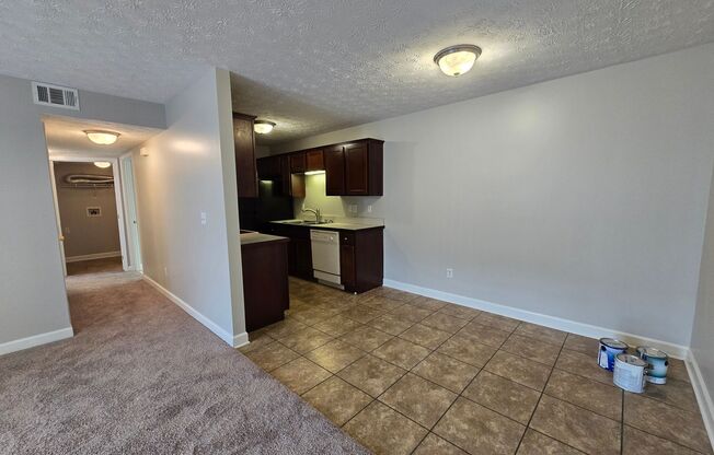 2 beds, 2 baths, $1,150, Unit #1