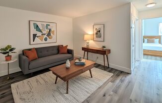 Las Palmas Apartments