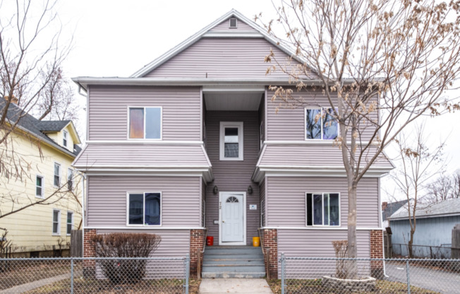72 Kensington Ave