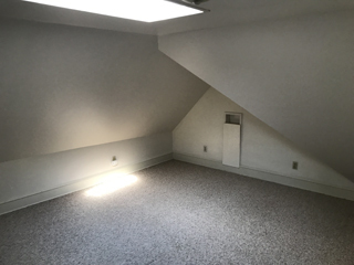 2 beds, 1 bath, 900 sqft, $1,250, Unit Apt F