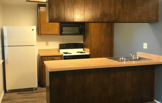 1 bed, 1 bath, 750 sqft, $1,395, Unit 6658