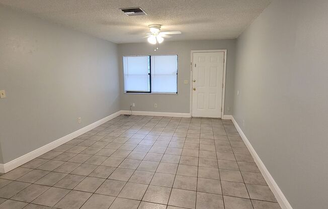 Charmin 3/1 Duplex In Groveland FL