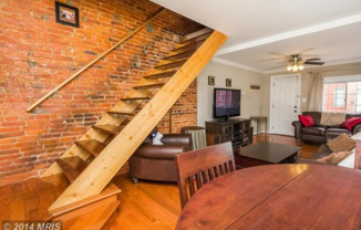 825 S LINWOOD AVE
